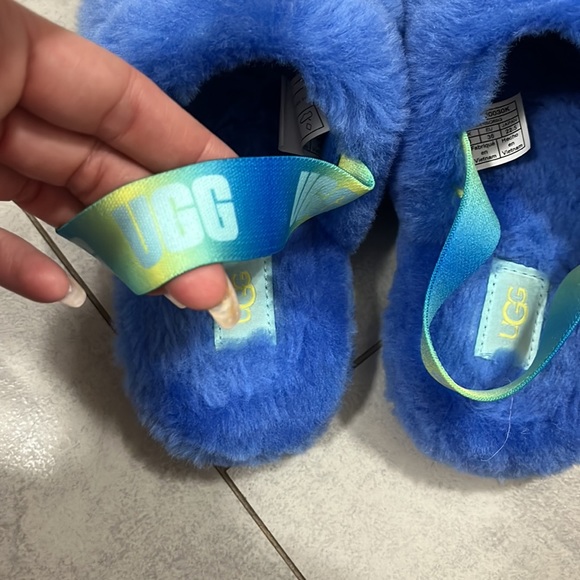 UGGS ! - Picture 3 of 6